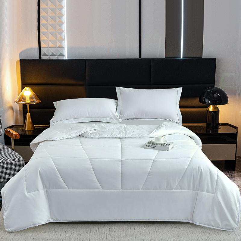 雅鹿澳洲羊毛被2*2.3米5.2斤（单位：床） 白色